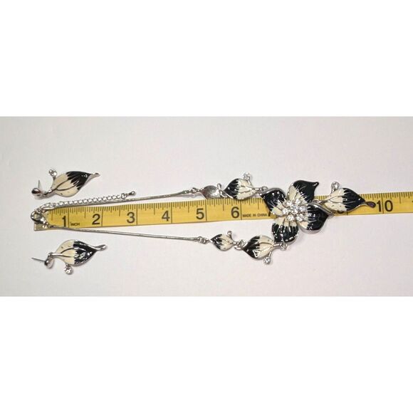 Black White Enamel Painted Rhinestone Necklace Earring Set - Picture 15 of 15